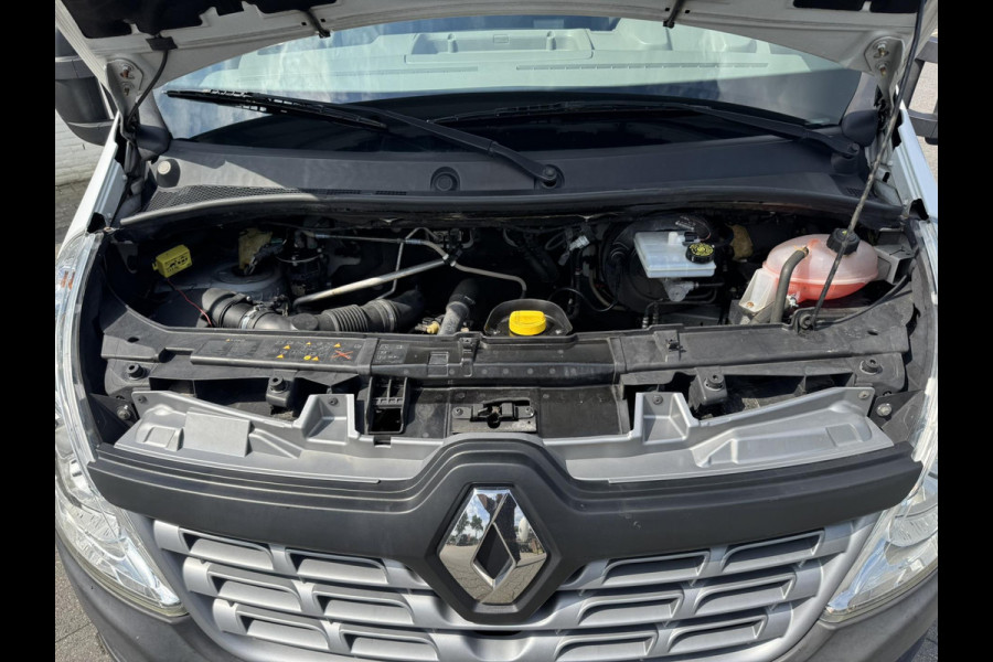 Renault Master T35 2.3 dCi L3H2 Laadklep Airco Cruise Bluetooth Navigatie systeem