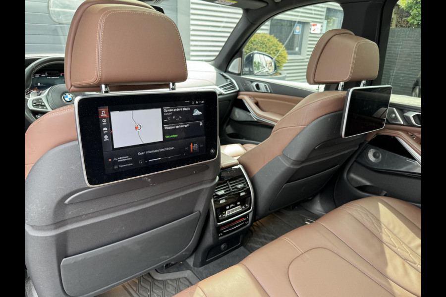 BMW X5 M50d High Executive | Panorama dak | TV Schermen | Bowers & Wilkins | 360 Camera | Laser | 22 Inch Lichtmetalen Velgen |