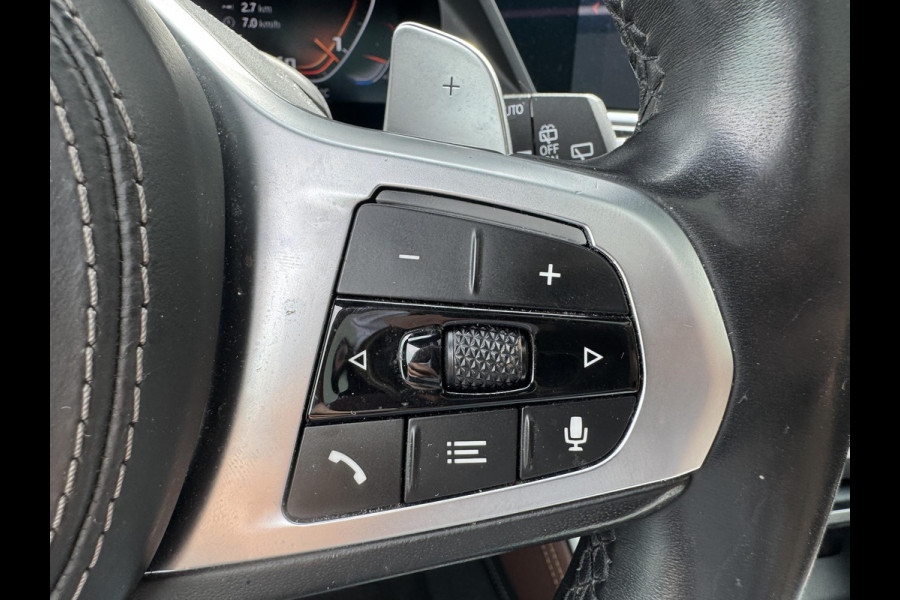BMW X5 M50d High Executive | Panorama dak | TV Schermen | Bowers & Wilkins | 360 Camera | Laser | 22 Inch Lichtmetalen Velgen |