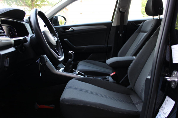 Volkswagen T-Roc 1.0 TSI Life Business Airco Camera CarPlay Nap