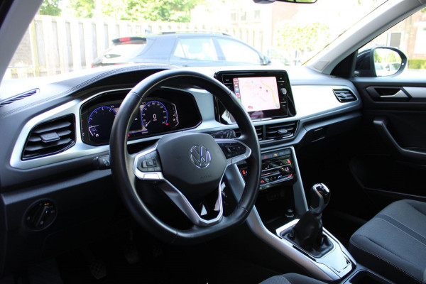 Volkswagen T-Roc 1.0 TSI Life Business Airco Camera CarPlay Nap