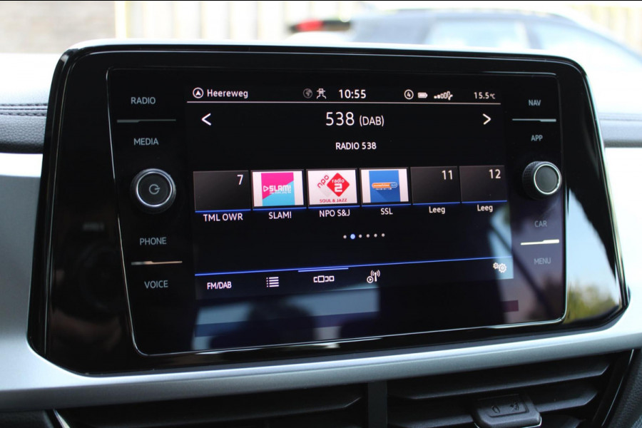 Volkswagen T-Roc 1.0 TSI Life Business Airco Camera CarPlay Nap