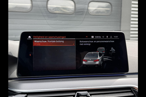 BMW 5 Serie 520i High Executive M pakket | Camera | 19 Inch Lichtmetalen Velgen | Navigatie | Stoelverwarming