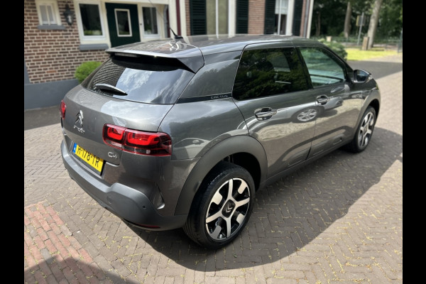 Citroën C4 Cactus 1.2 PT 110pk Shine Leder, Navi, Camera, Carplay, 17" LMV
