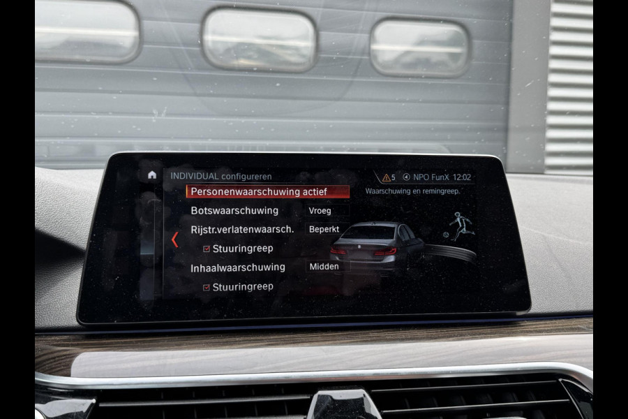 BMW 5 Serie 540d xDrive High Executive | M pakket | Panorama dak | Memory stoelen | Heads up Display | Adaptieve cruis control | Herman Kardon