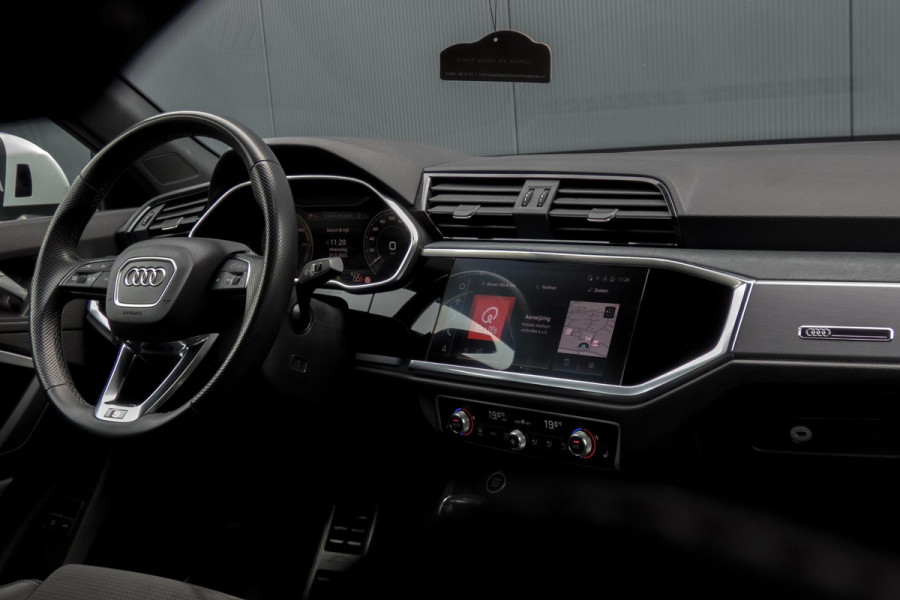 Audi Q3 Sportback 45 TFSI e S Edition | S-LINE | ACC | PDC | KEYLESS