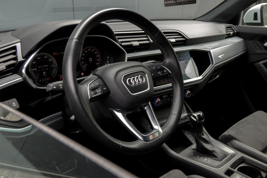 Audi Q3 Sportback 45 TFSI e S Edition | S-LINE | ACC | PDC | KEYLESS