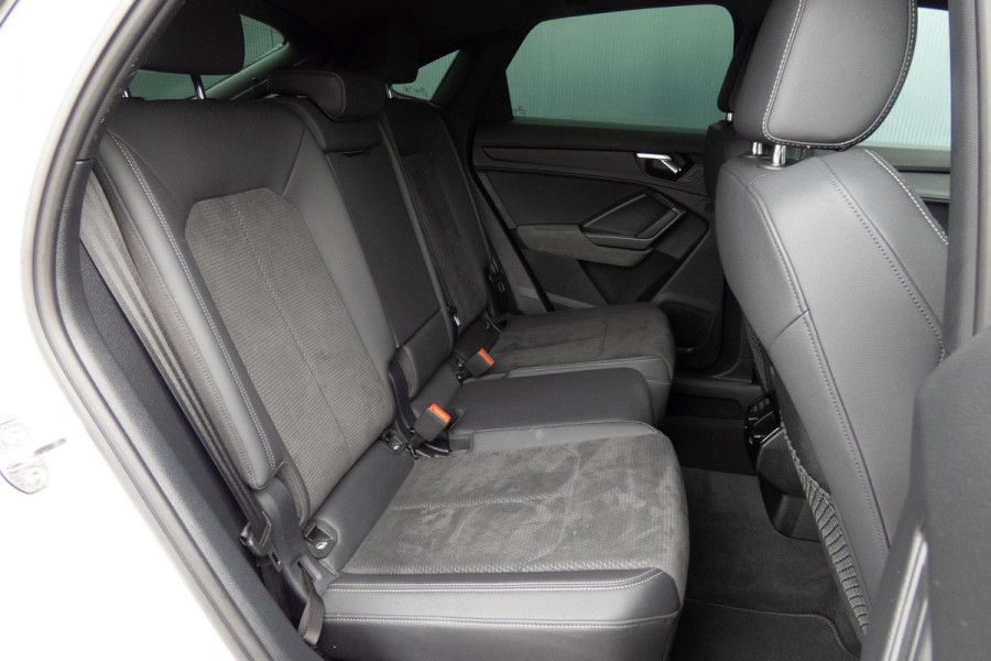 Audi Q3 Sportback 45 TFSI e S Edition | S-LINE | ACC | PDC | KEYLESS