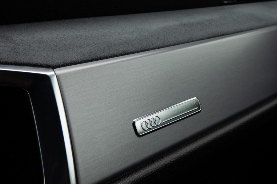 Audi Q3 Sportback 45 TFSI e S Edition | S-LINE | ACC | PDC | KEYLESS