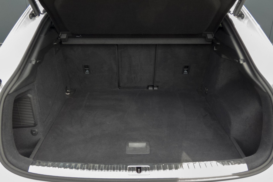 Audi Q3 Sportback 45 TFSI e S Edition | S-LINE | ACC | PDC | KEYLESS