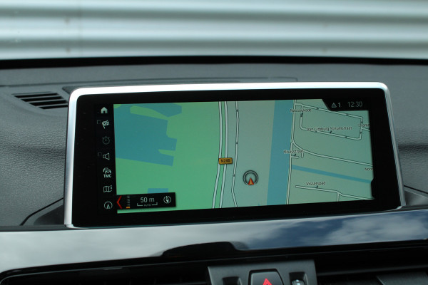 BMW X1 sDrive18i 141pk AUTOMAAT NL-Auto NAP 74.942km Clima Cruise Navi Camera HUD Keyless El. Klep 17"LMV