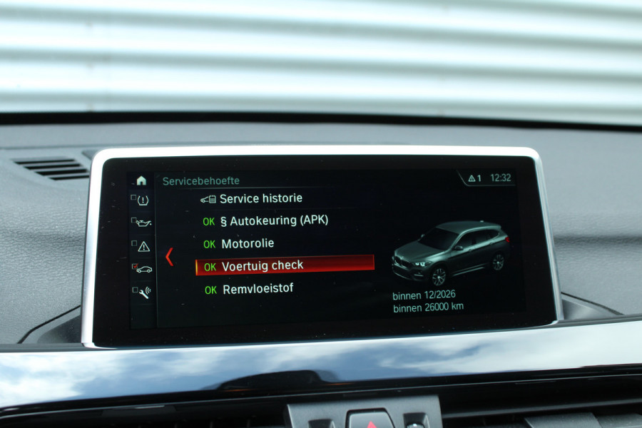 BMW X1 sDrive18i 141pk AUTOMAAT NL-Auto NAP 74.942km Clima Cruise Navi Camera HUD Keyless El. Klep 17"LMV
