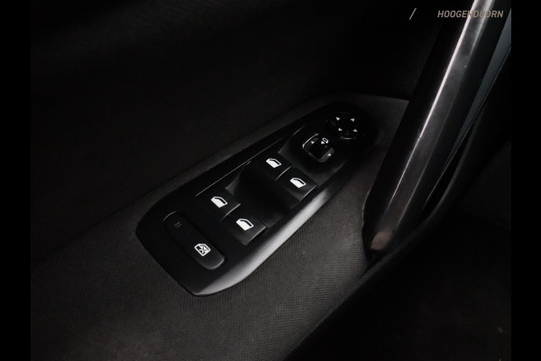 Peugeot 308 1.2 PureTech (AUTOMAAT,APPLE CARPLAY,LED-VERLICHTING,CLIMATE,CRUISE,COFORT-STOELEN,LM-VELGEN,TOPCONDITIE)