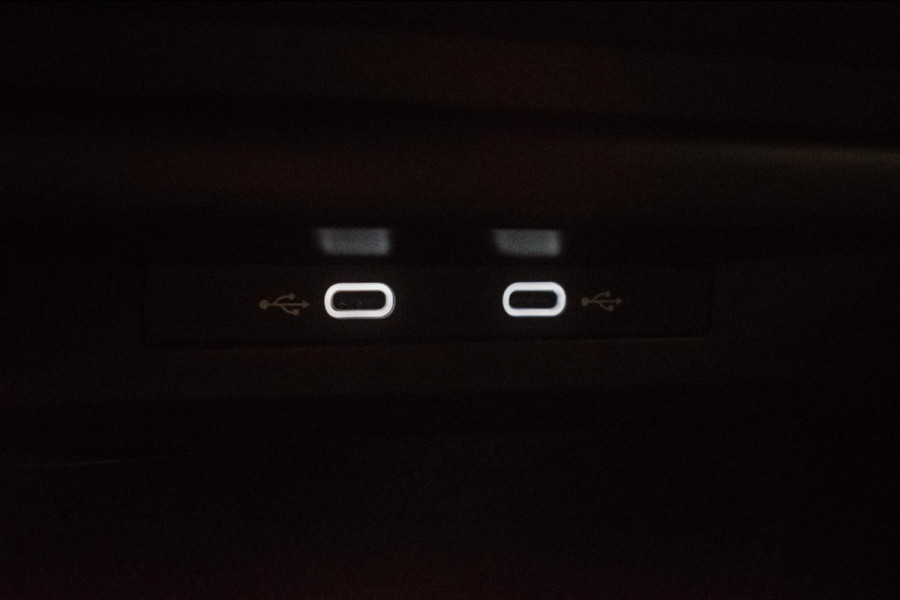 Volkswagen Golf 1.0 eTSI Life Automaat ORG NL [ Sfeerverlichting Full LED Virtual Carplay Adaptive Cruise Parkeersensoren ]