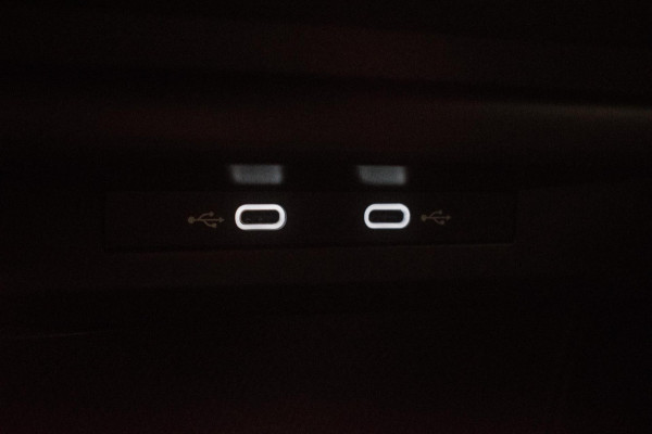 Volkswagen Golf 1.0 eTSI Life Automaat ORG NL [ Sfeerverlichting Full LED Virtual Carplay Adaptive Cruise Parkeersensoren ]