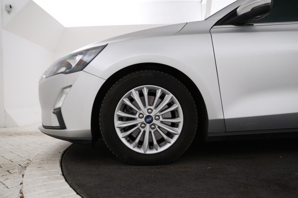 Ford FOCUS Wagon 1.5 EcoBlue Titanium X Business Automaat, Nieuwe db set , Apple Carplay, Parkeersensoren