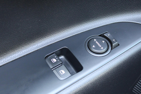 Kia Stonic 1.0 T-GDi DynamicLine Airco Navi Camera Carplay Nap