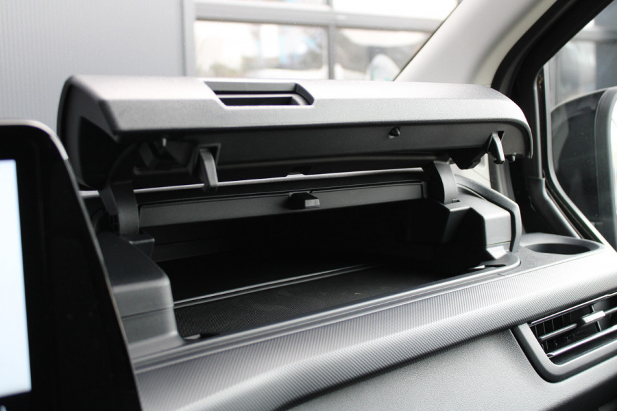 Ford Transit Custom 300 2.0 TDCI L2H1 Limited 136 pk - Side Bars - Voor & Achter Splitter - Spoiler - Trekhaak - Camera - Carplay
