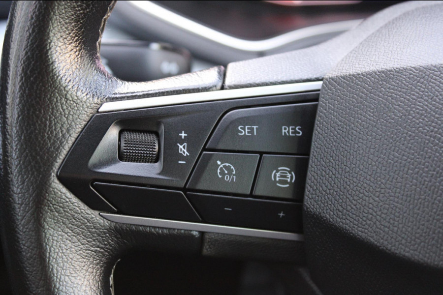 Seat Ibiza 1.0 EcoTSI Style Business Intense Navi CarPlay