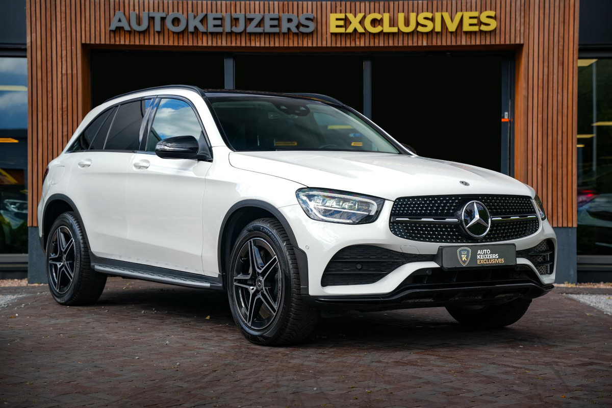 Mercedes-Benz GLC 300e 4MATIC AMG Panoramadak Leer Cruise Clima Stoelverw. DAB+ 19''LM Mercedes-Benz GLC 300e 4MATIC AMG Panoramadak Leer Cruise Clima Stoelverw. DAB+ 19''LM