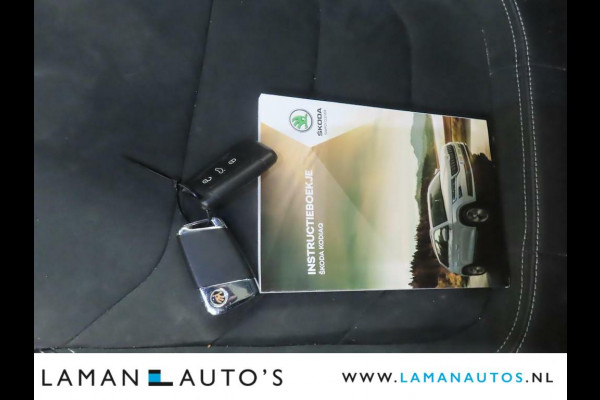 Škoda Kodiaq 1.5 TSI 150pk DSG Limited Business Edition Aut. | Panorama Open dak Leder/Alcantara CarPlay Canton ECC Navi LED ACC 19" LMV Came