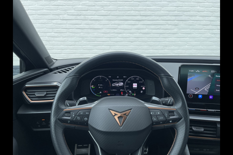 CUPRA Leon 1.4 e-Hybrid VZ Performance | Pano | ACC | Camera | CarPlay | Keyless | LED | 19 inch