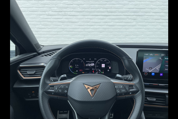 CUPRA Leon 1.4 e-Hybrid VZ Performance | Pano | ACC | Camera | CarPlay | Keyless | LED | 19 inch