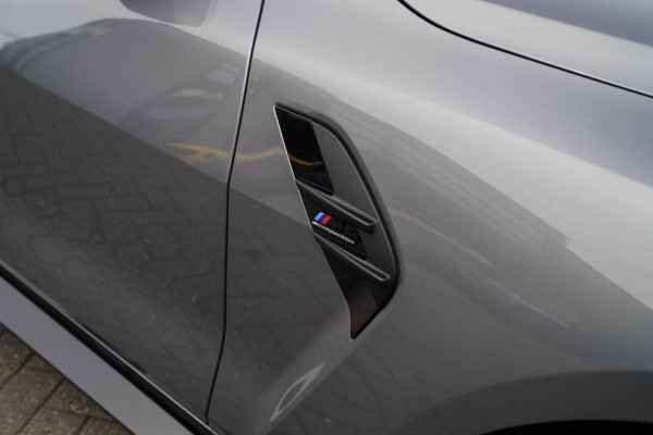 BMW 4 Serie Cabrio M4 xDrive Competition | Carbon | Keramisch | M Drivers Package | Stoelkoeling | 360 cam | HuD | Harman/Kardon |