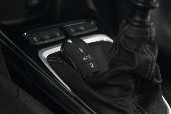 Opel Crossland Turbo 110 Elegance | Camera | Navigatie | Parkeersensoren | Apple Carplay