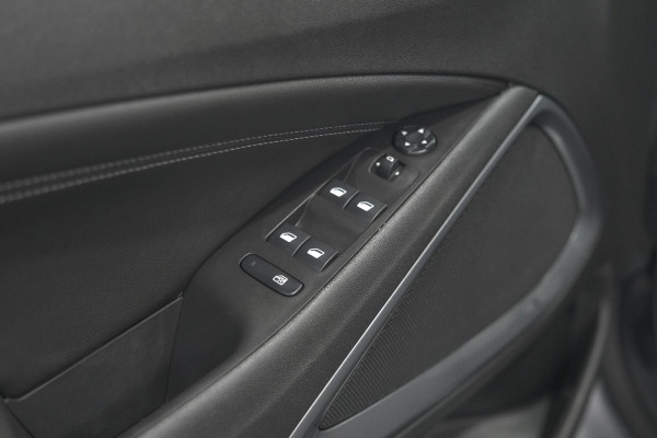 Opel Crossland Turbo 110 Elegance | Camera | Navigatie | Parkeersensoren | Apple Carplay