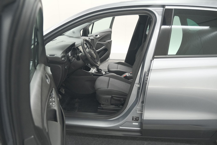 Opel Crossland Turbo 110 Elegance | Camera | Navigatie | Parkeersensoren | Apple Carplay