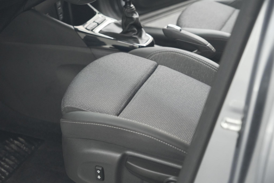 Opel Crossland Turbo 110 Elegance | Camera | Navigatie | Parkeersensoren | Apple Carplay