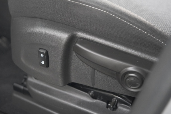 Opel Crossland Turbo 110 Elegance | Camera | Navigatie | Parkeersensoren | Apple Carplay