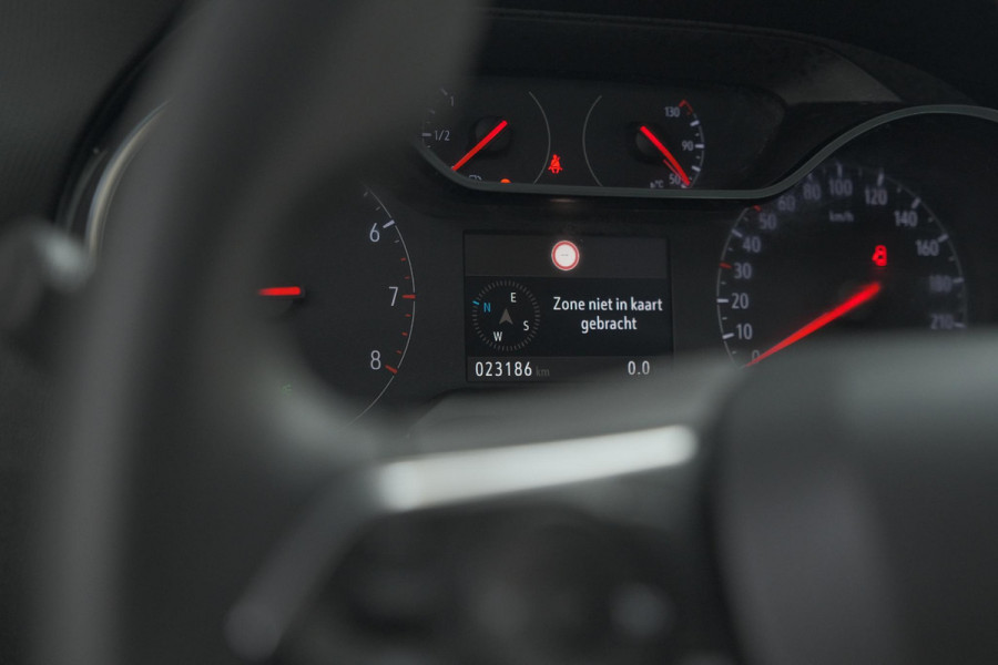 Opel Crossland Turbo 110 Elegance | Camera | Navigatie | Parkeersensoren | Apple Carplay