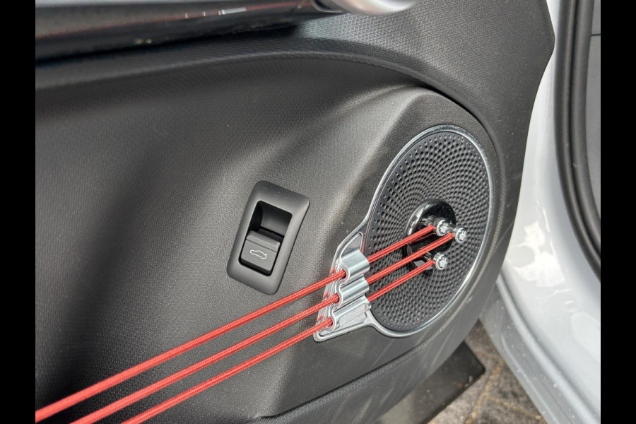 BYD ATTO 3 Design COMPLETE AUTO | RIJKLAAR INCL. FABR. GARANTIE T/M 2029 | AANDRIJFLIJN EN ACCU ZELFS T/M 2031