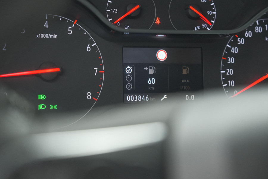 Opel Crossland Turbo 130 AT6 Elegance | Camera | Parkeersensoren | Navigatie | Apple Carplay