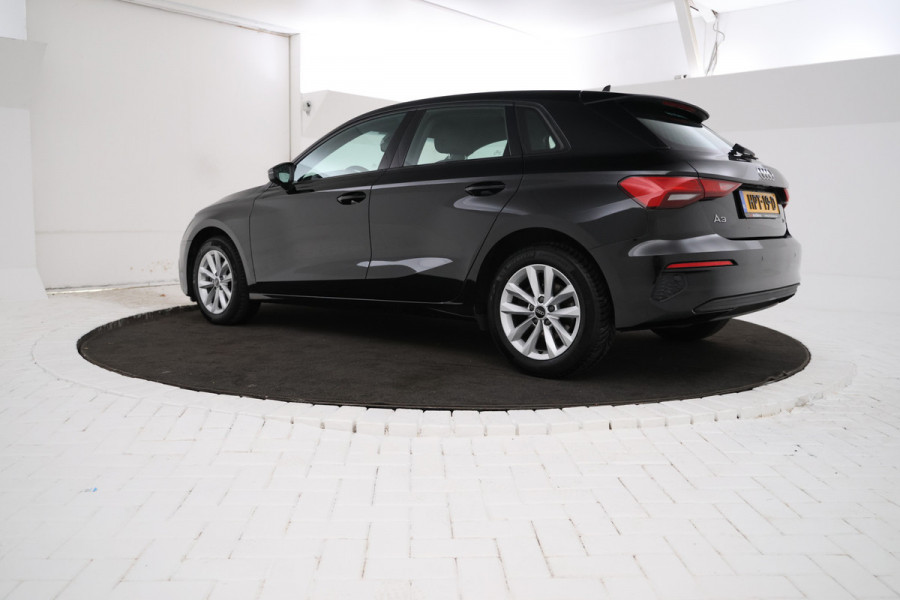 Audi A3 Sportback 30 TDI Pro Line Navigatie, Cruise Control, LM Velgen, PDC