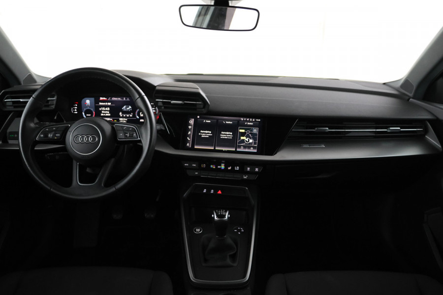 Audi A3 Sportback 30 TDI Pro Line Navigatie, Cruise Control, LM Velgen, PDC