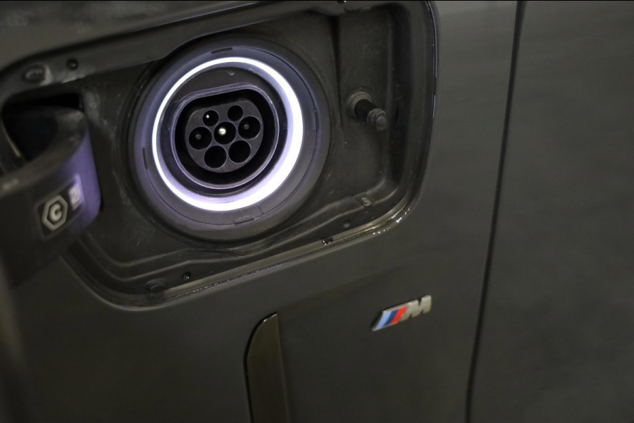 BMW 7 Serie 745e M-SPORT Carbon/Laser/Dak/ACC/Massage/360/B&W/20" FULL OPTIONS LEASE / INRUIL MOGELIJK