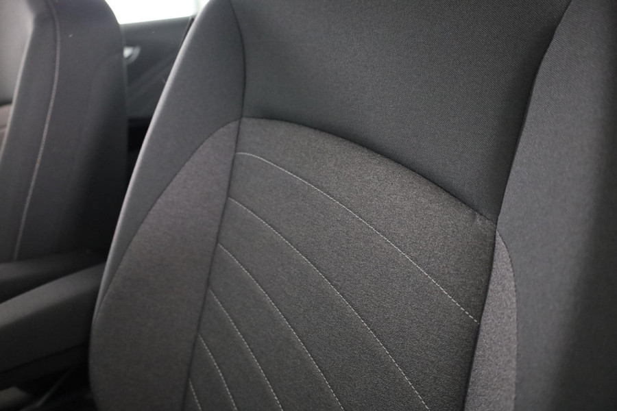 Volkswagen ID.3 Pro Business 59 kWh | Navigatie | Parkeersensoren | Achteruitrijcamera | Adaptieve cruise control | Stoelverwarming |