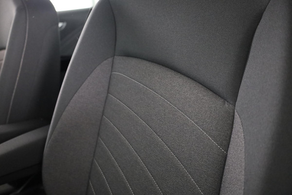 Volkswagen ID.3 Pro Business 59 kWh | Navigatie | Parkeersensoren | Achteruitrijcamera | Adaptieve cruise control | Stoelverwarming |