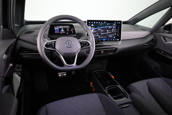 Volkswagen ID.3 Pro Business 59 kWh | Navigatie | Parkeersensoren | Achteruitrijcamera | Adaptieve cruise control | Stoelverwarming |