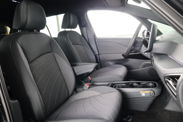 Volkswagen ID.3 Pro Business 59 kWh | Navigatie | Parkeersensoren | Achteruitrijcamera | Adaptieve cruise control | Stoelverwarming |
