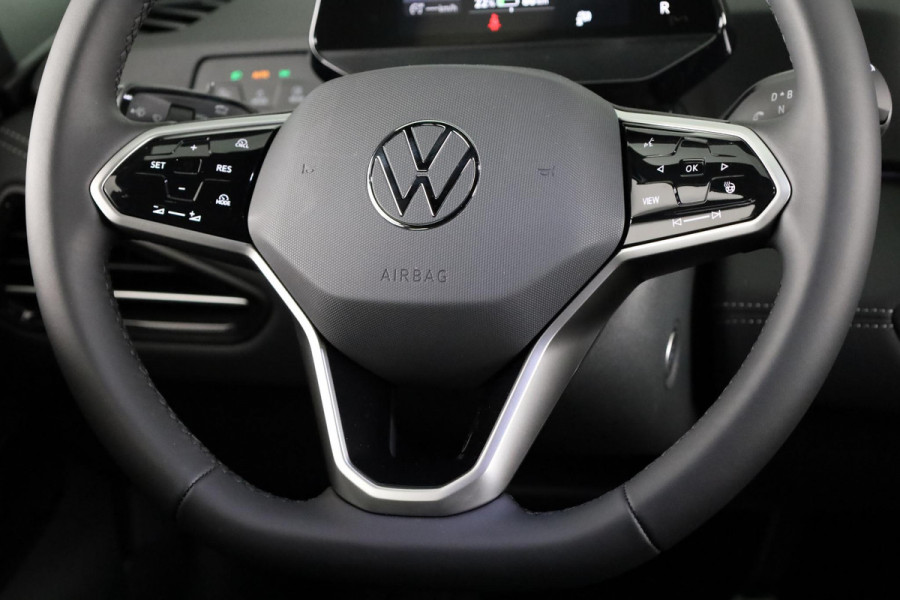 Volkswagen ID.3 Pro Business 59 kWh | Navigatie | Parkeersensoren | Achteruitrijcamera | Adaptieve cruise control | Stoelverwarming |