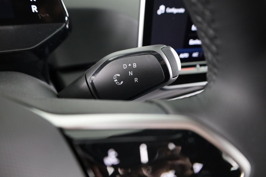 Volkswagen ID.3 Pro Business 59 kWh | Navigatie | Parkeersensoren | Achteruitrijcamera | Adaptieve cruise control | Stoelverwarming |