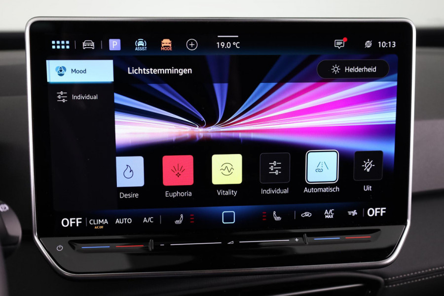 Volkswagen ID.3 Pro Business 59 kWh | Navigatie | Parkeersensoren | Achteruitrijcamera | Adaptieve cruise control | Stoelverwarming |