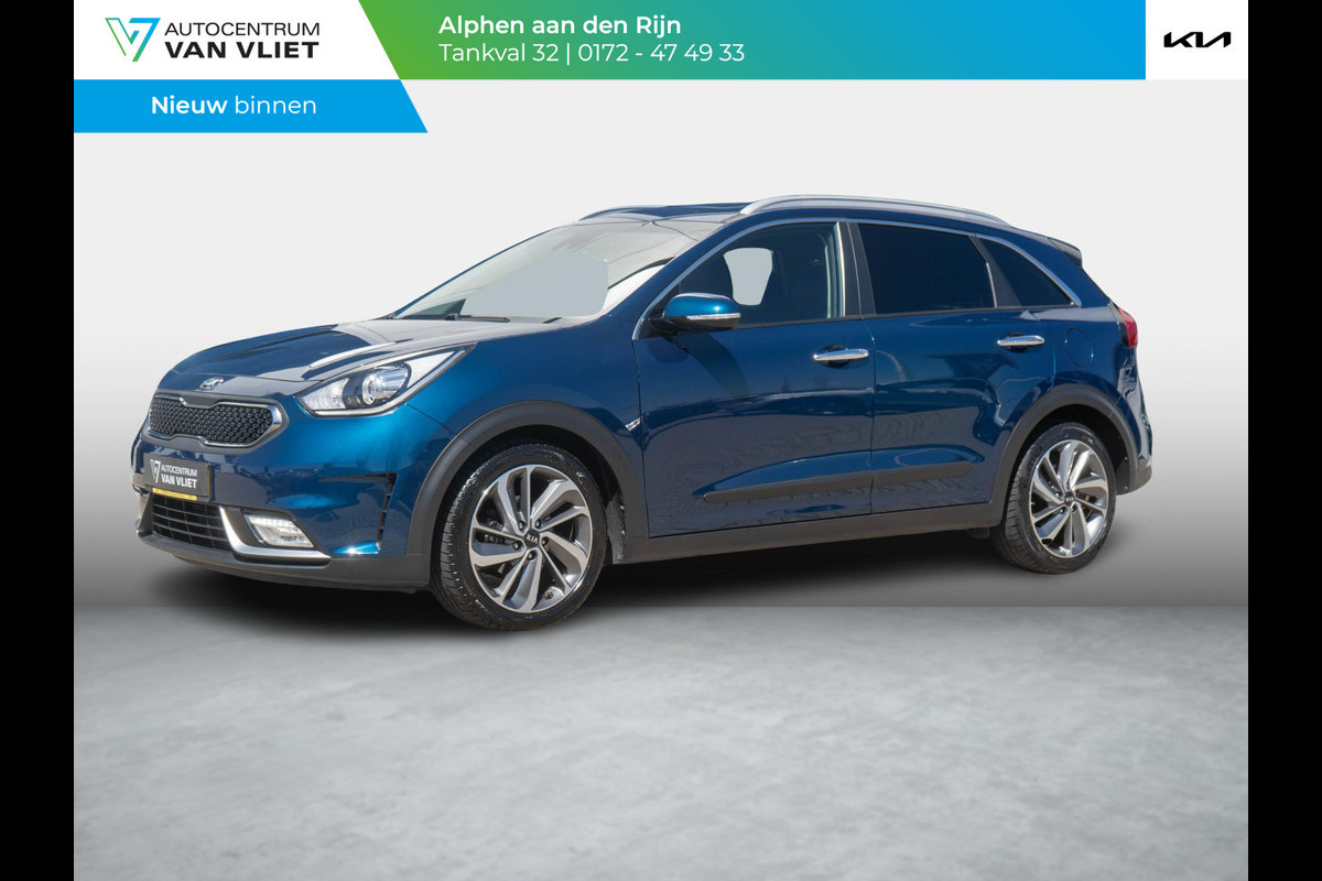 Kia Niro 1.6 GDi Hybrid Design Edition | Stoel en stuur verwarming | Trekhaak | 18 inch lichtmetalen velgen | Kia Niro 1.6 GDi Hybrid Design Edition | Stoel en stuur verwarming | Trekhaak | 18 inch lichtmetalen velgen |