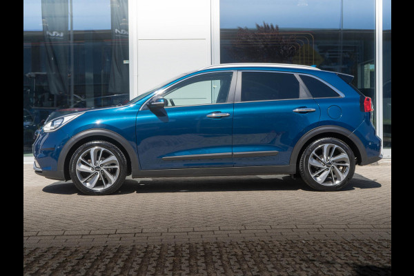 Kia Niro 1.6 GDi Hybrid Design Edition | Stoel en stuur verwarming | Trekhaak | 18 inch lichtmetalen velgen |
