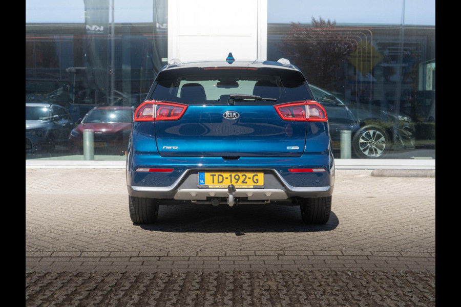 Kia Niro 1.6 GDi Hybrid Design Edition | Stoel en stuur verwarming | Trekhaak | 18 inch lichtmetalen velgen |
