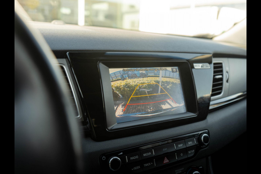 Kia Niro 1.6 GDi Hybrid Design Edition | Stoel en stuur verwarming | Trekhaak | 18 inch lichtmetalen velgen |